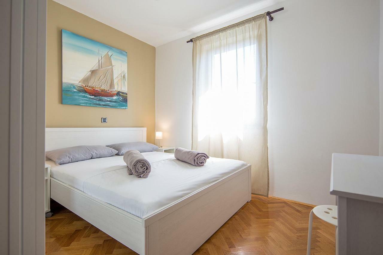 Apartments Bo Malinska Ngoại thất bức ảnh